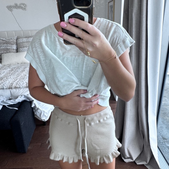 Princess Polly Cream Ruffle Hem Shorts - Picture 1 of 2